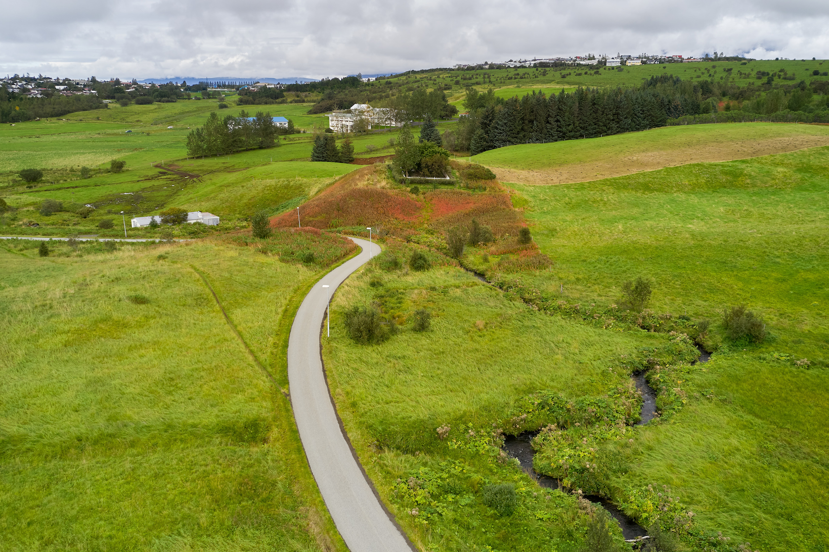 36 tillögur bárust um Keldnaland