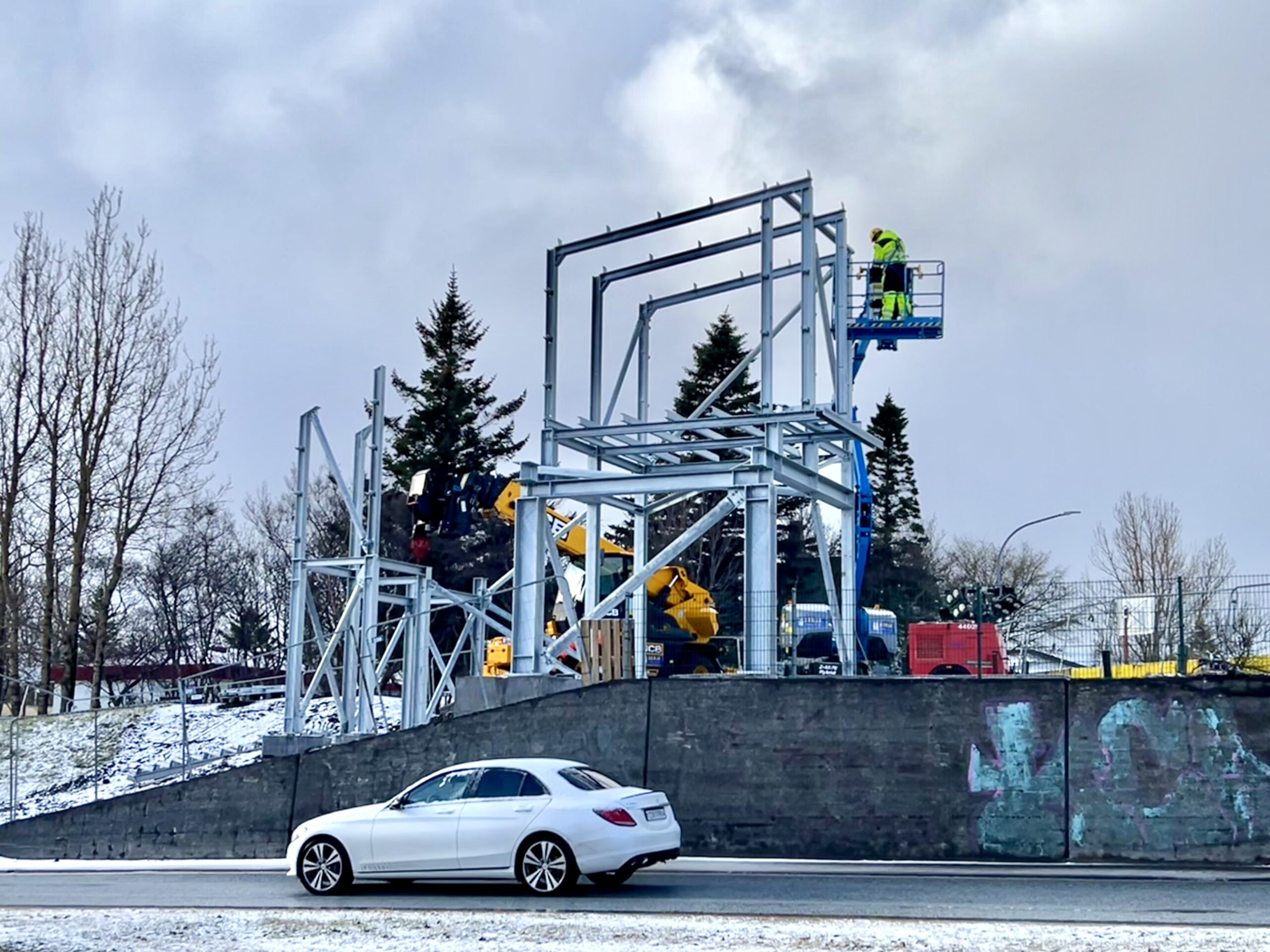 Ný göngubrú yfir Sæbraut