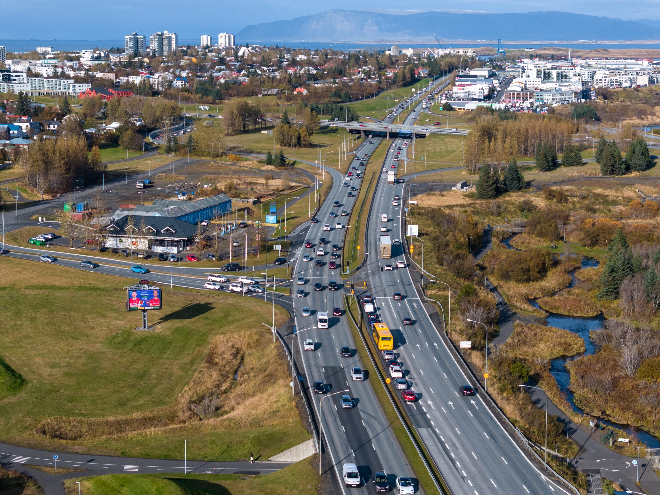 Hönnun gatnamóta Reykjanesbrautar og Bústaðarvegar í útboð